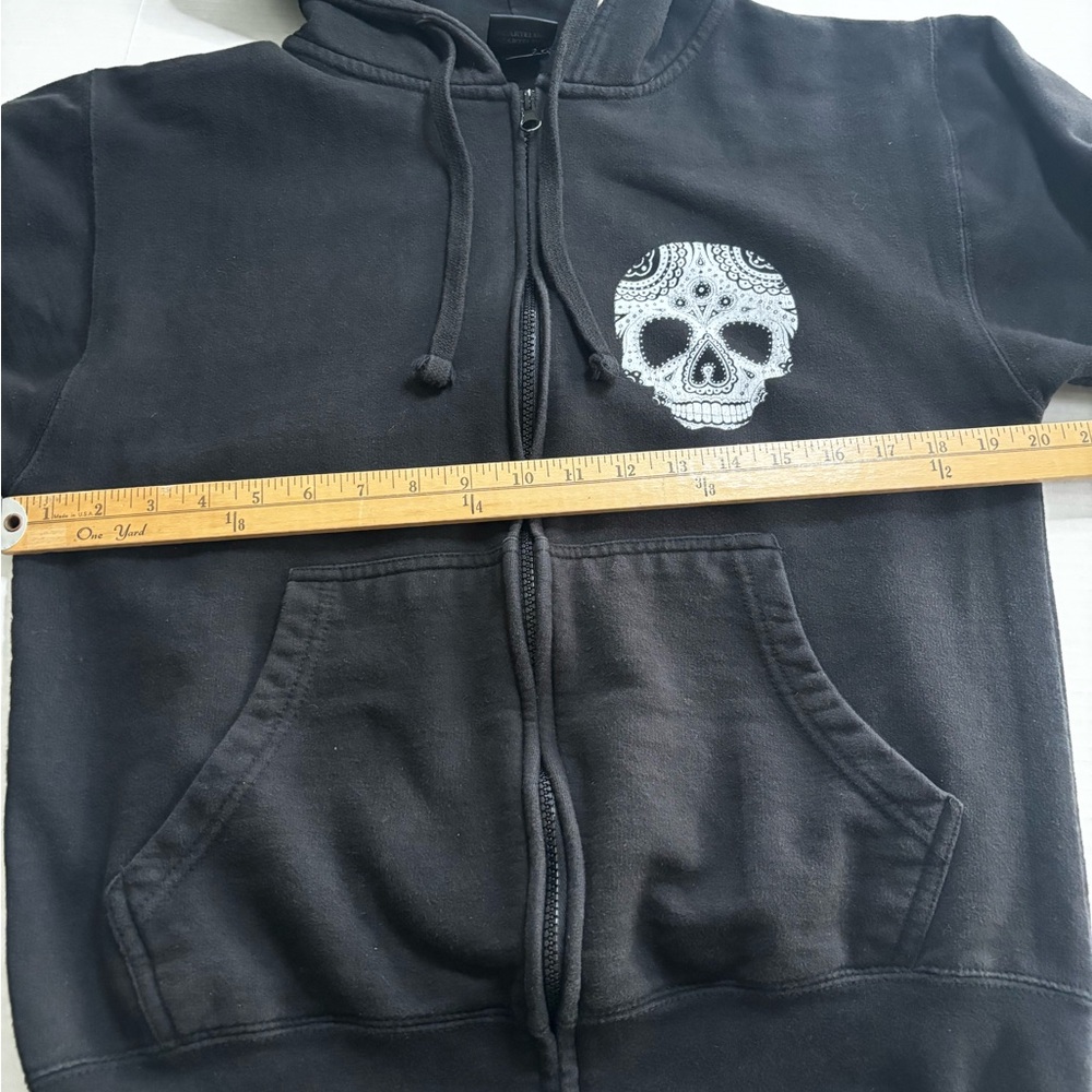 SKULL Print Heart Shape Full Zip Black Hoodie Sweatshirt Pockets Women's Size M - Picture 4 of 9